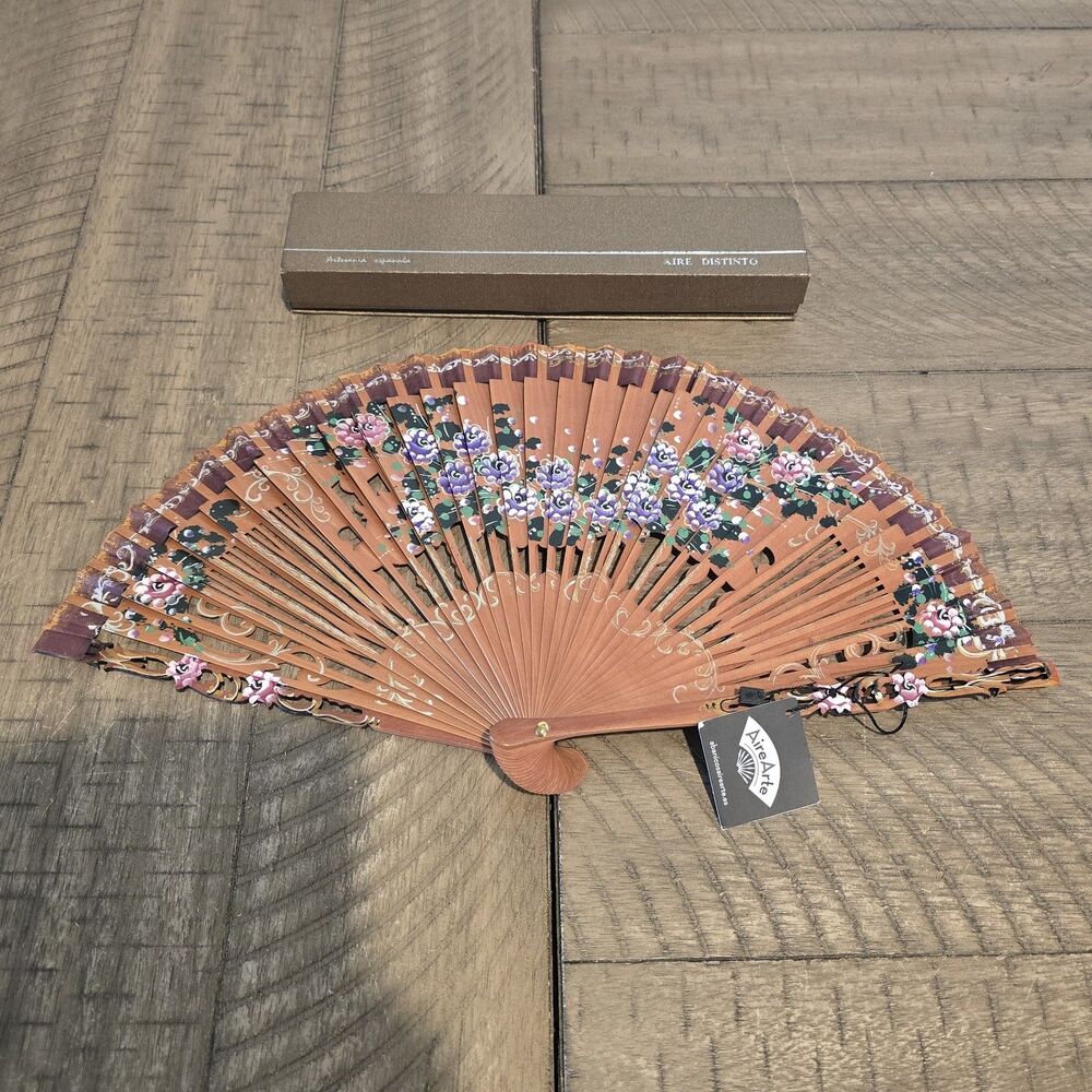 AireArte Aire Distinto Spanish Hand Painted Floral Wood Folding Fan Spain w/ Box